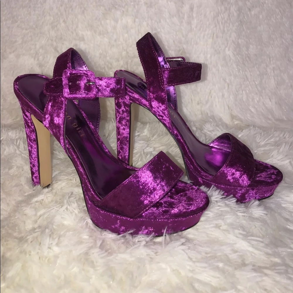 Madden Girl Women's ROLLOO Heeled Sandal, Sz 6.5 M